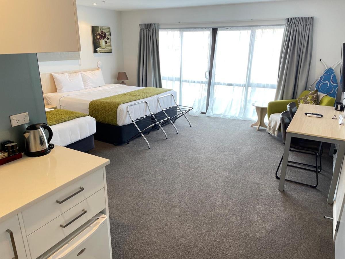 2 On Whiteleigh And 239 On Lincoln Motel Christchurch Exteriér fotografie Studio apartment