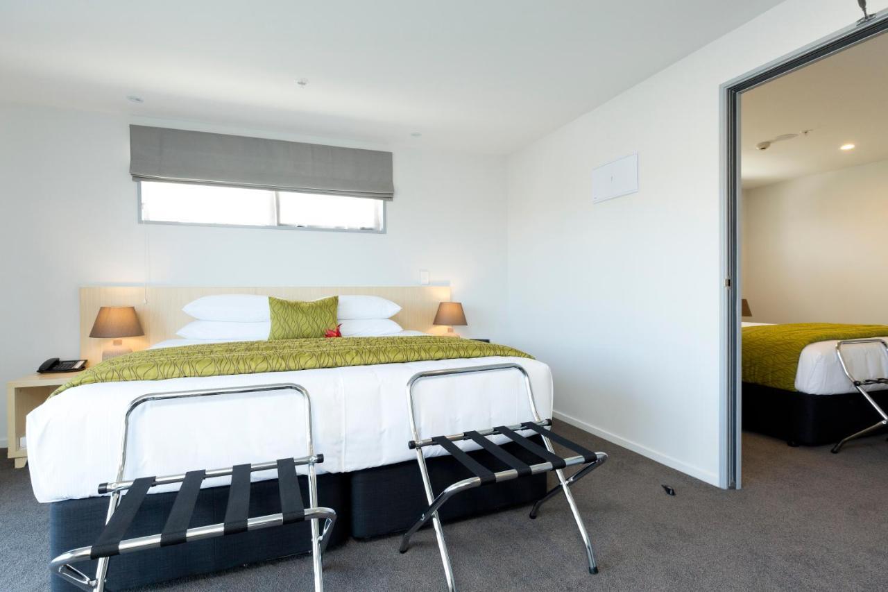 2 On Whiteleigh And 239 On Lincoln Motel Christchurch Exteriér fotografie A room at the hotel