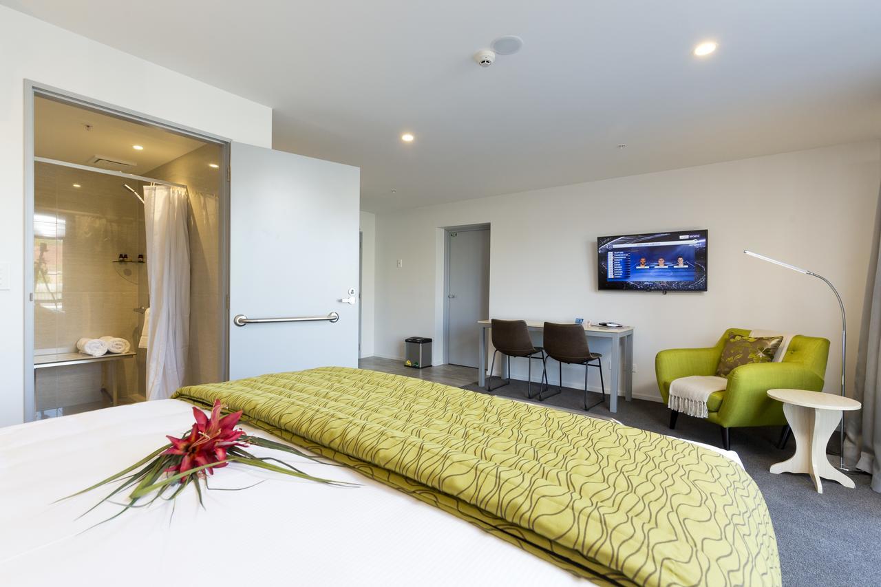 2 On Whiteleigh And 239 On Lincoln Motel Christchurch Exteriér fotografie A room at the hotel