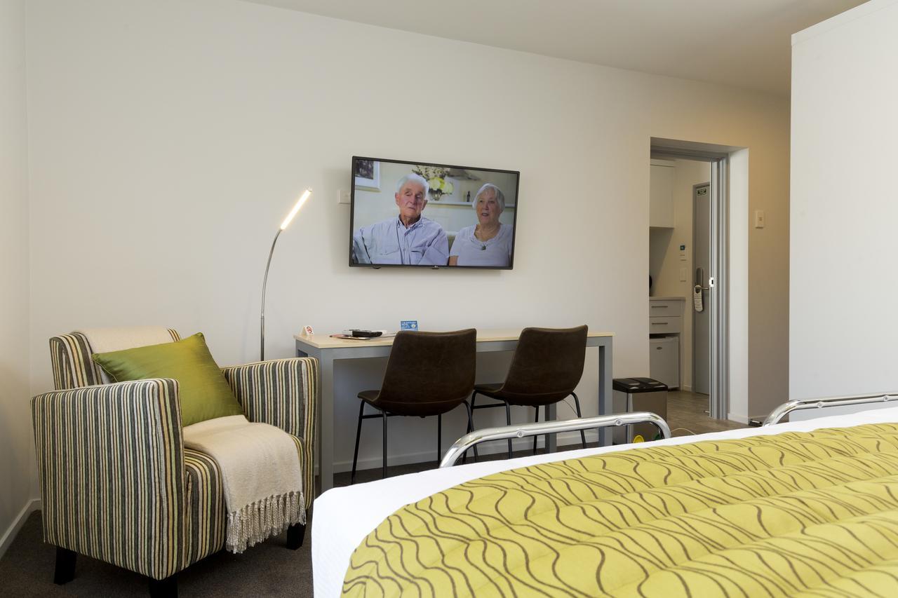 2 On Whiteleigh And 239 On Lincoln Motel Christchurch Exteriér fotografie A room at the hotel